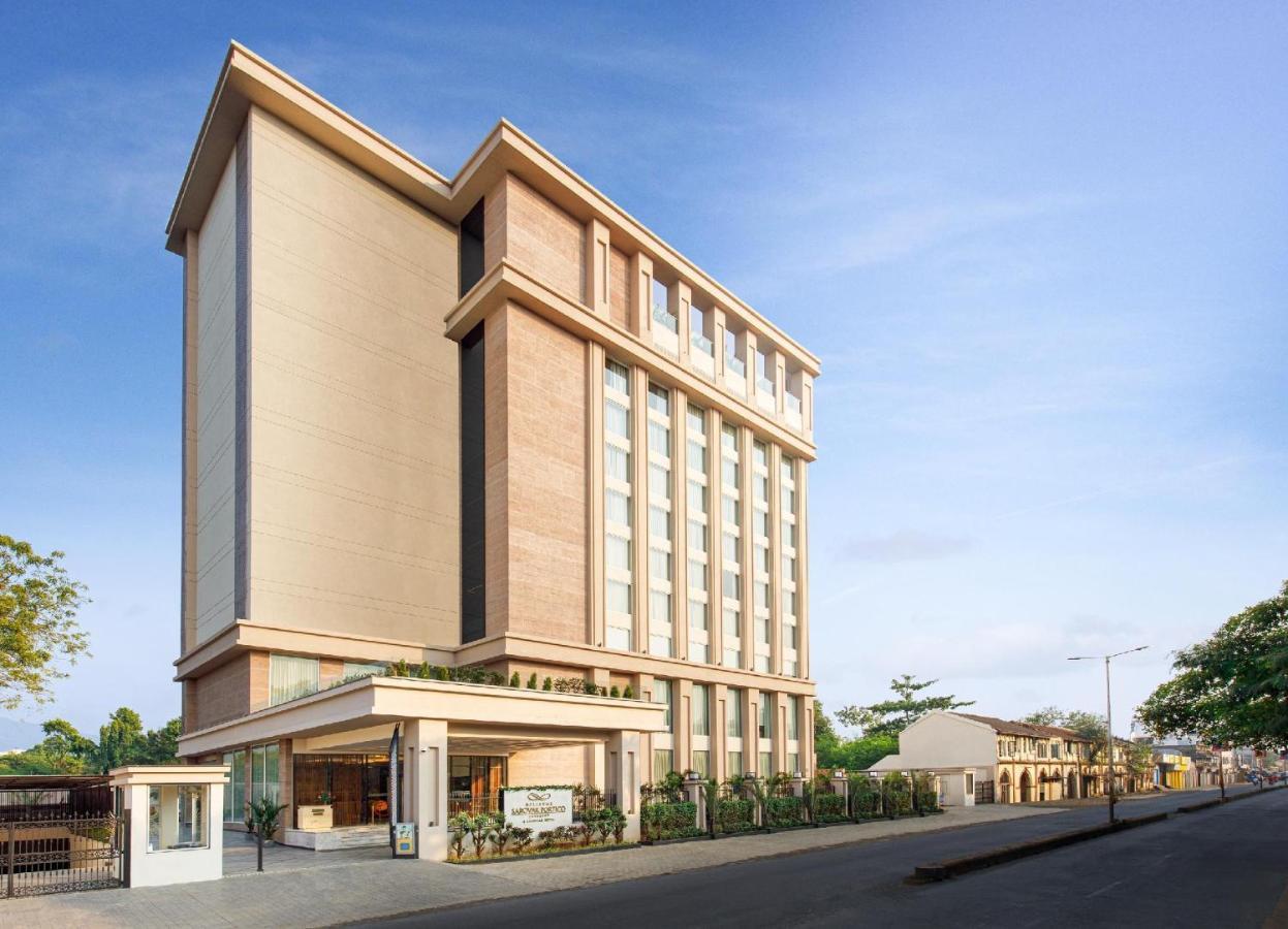 Bellevue Sarovar Premiere Dzsunagadh Kültér fotó