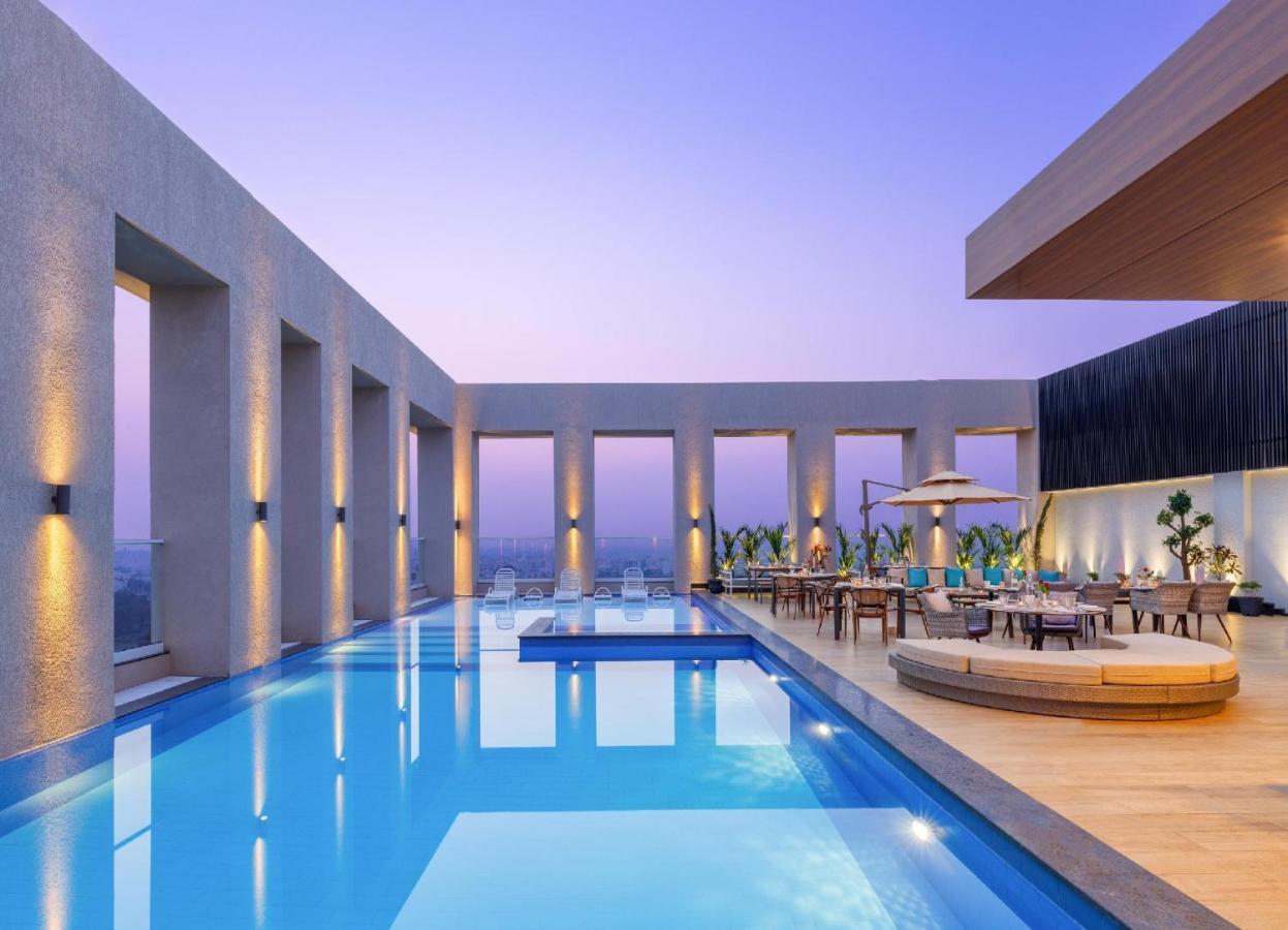 Bellevue Sarovar Premiere Dzsunagadh Kültér fotó